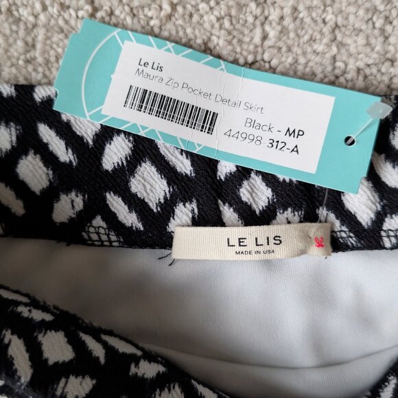 Le Lis Stitch Fix Maura Black & White Skirt NWT - Picture 4 of 8